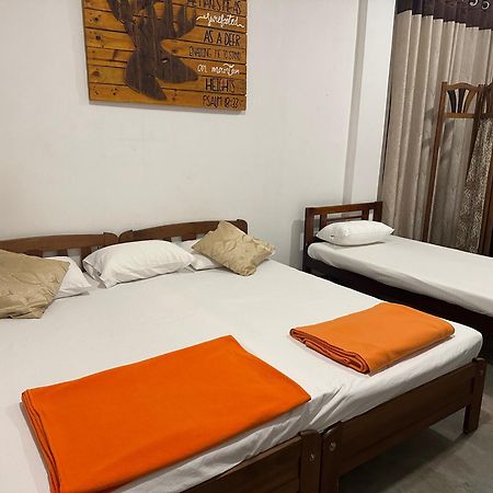 Anniewatte House Apartment Kandy Bagian luar foto