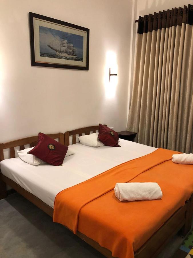 Anniewatte House Apartment Kandy Bagian luar foto