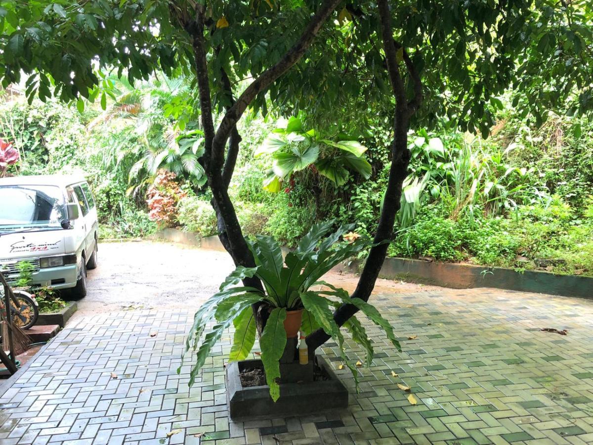 Anniewatte House Apartment Kandy Bagian luar foto
