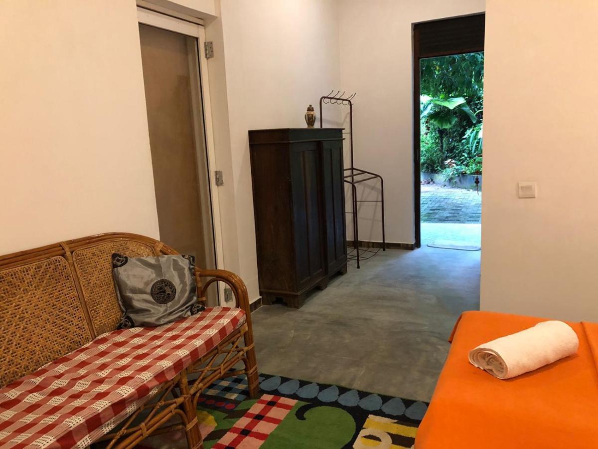 Anniewatte House Apartment Kandy Bagian luar foto