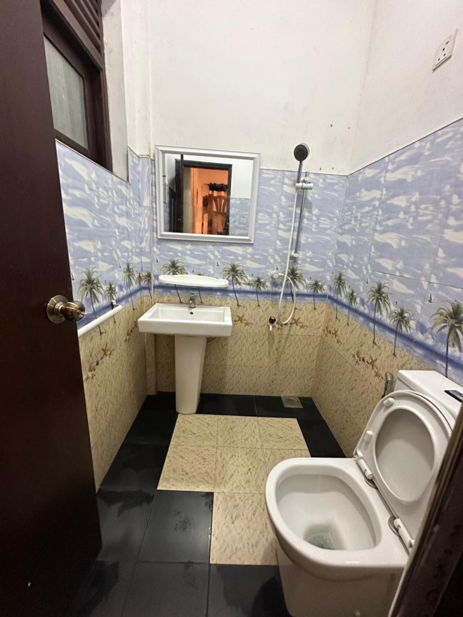 Anniewatte House Apartment Kandy Bagian luar foto