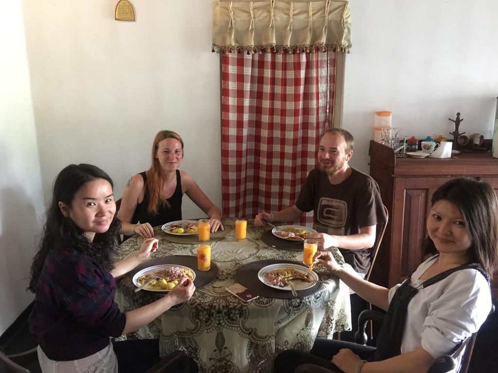 Anniewatte House Apartment Kandy Bagian luar foto